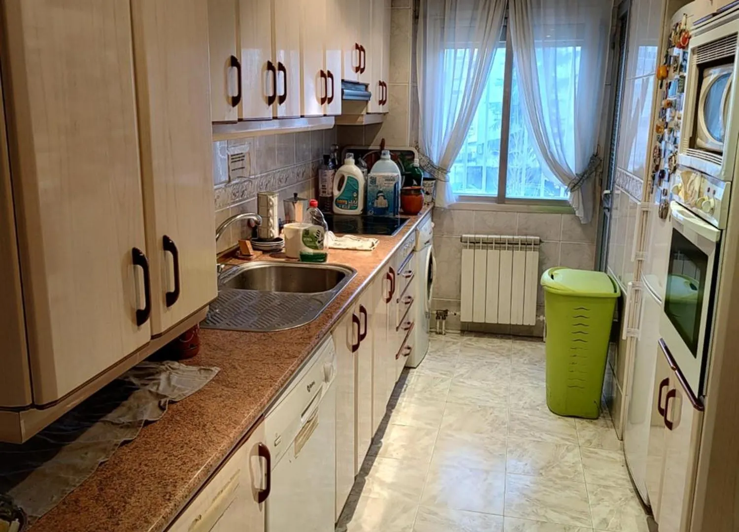 Habitacion Privada Alameda De Osuna Madrid Spain